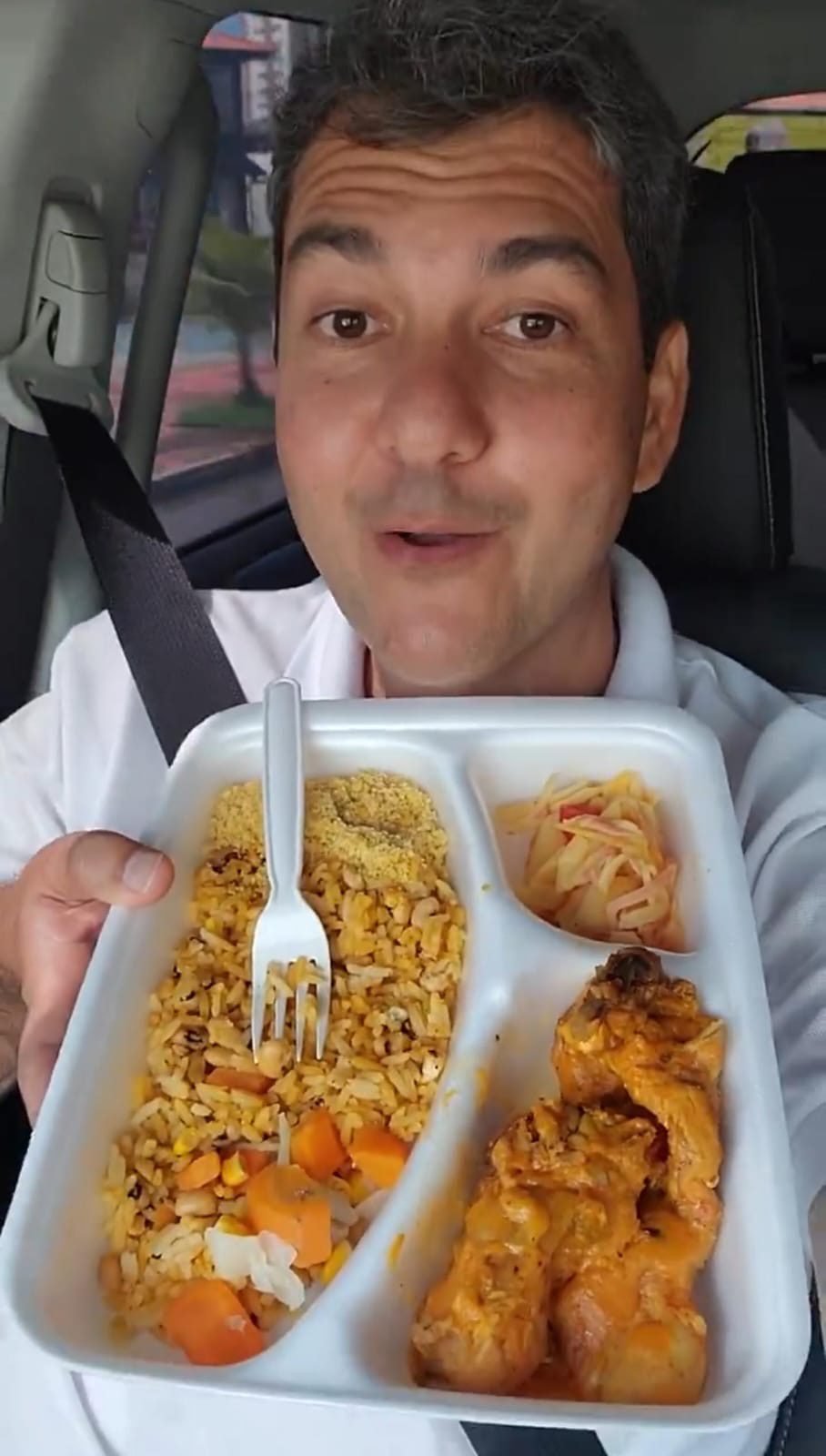 “Nem aí” para escândalo, Braide come marmita