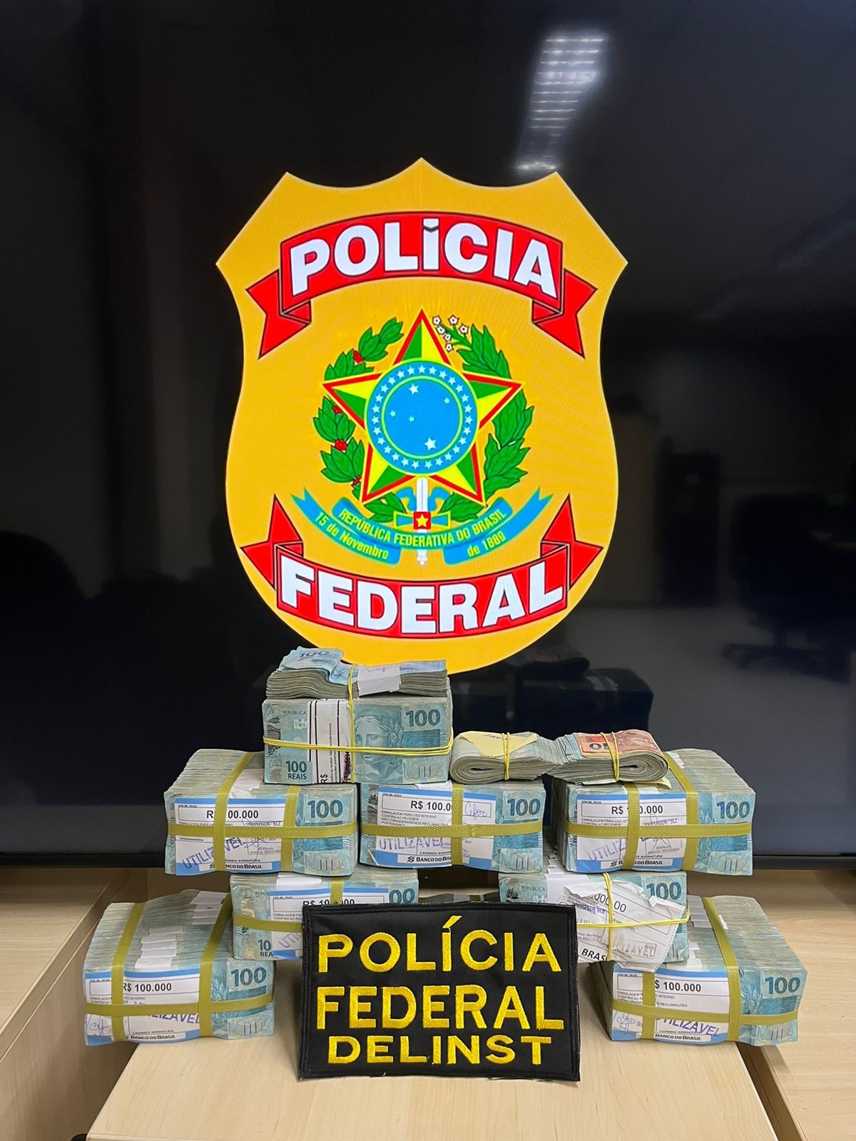 e0612db1-3b4b-40fb-8b8a-68fba0ee651e