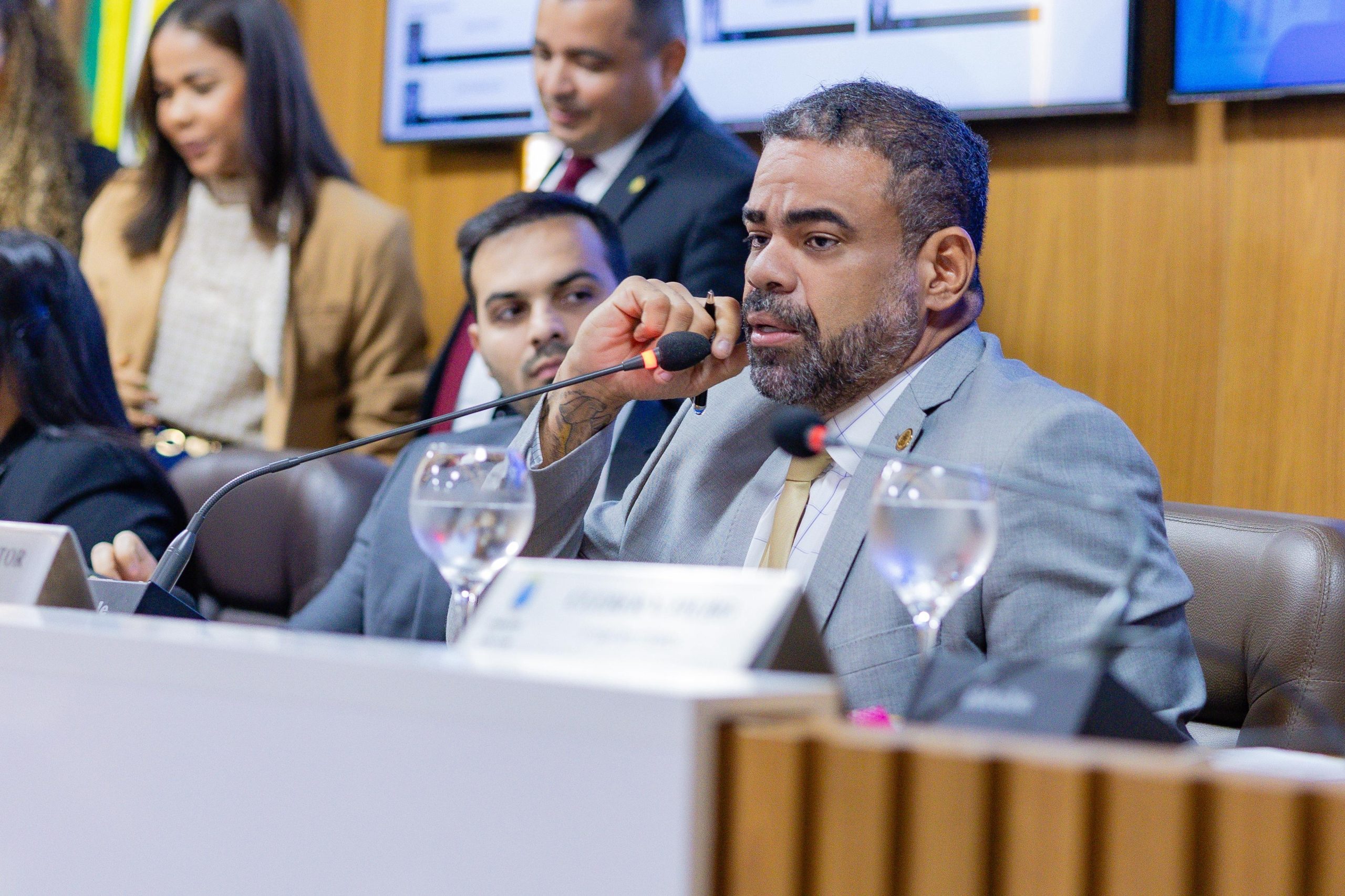 d9e44924-1856-42b2-afb0-05c94289f2fa