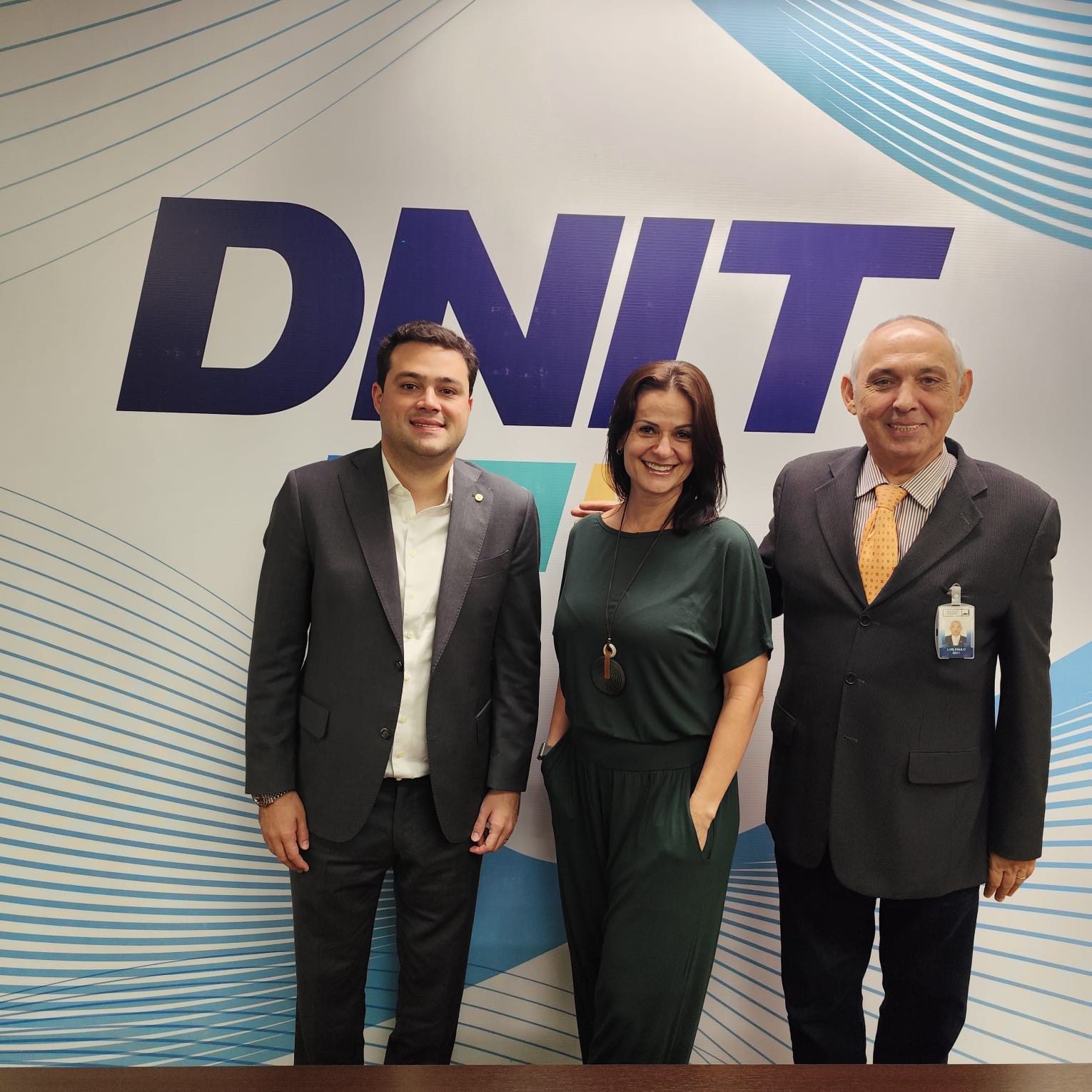 880f8467-08e6-4246-904a-a9981d4d2add