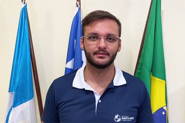 Justiça obriga prefeito de Santa Inês a nomear professores concursados