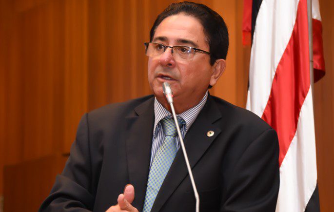 TSE já registra suspensão dos direitos políticos de Hemetério Weba; Mesa da Alema deve formalizar perda do mandato