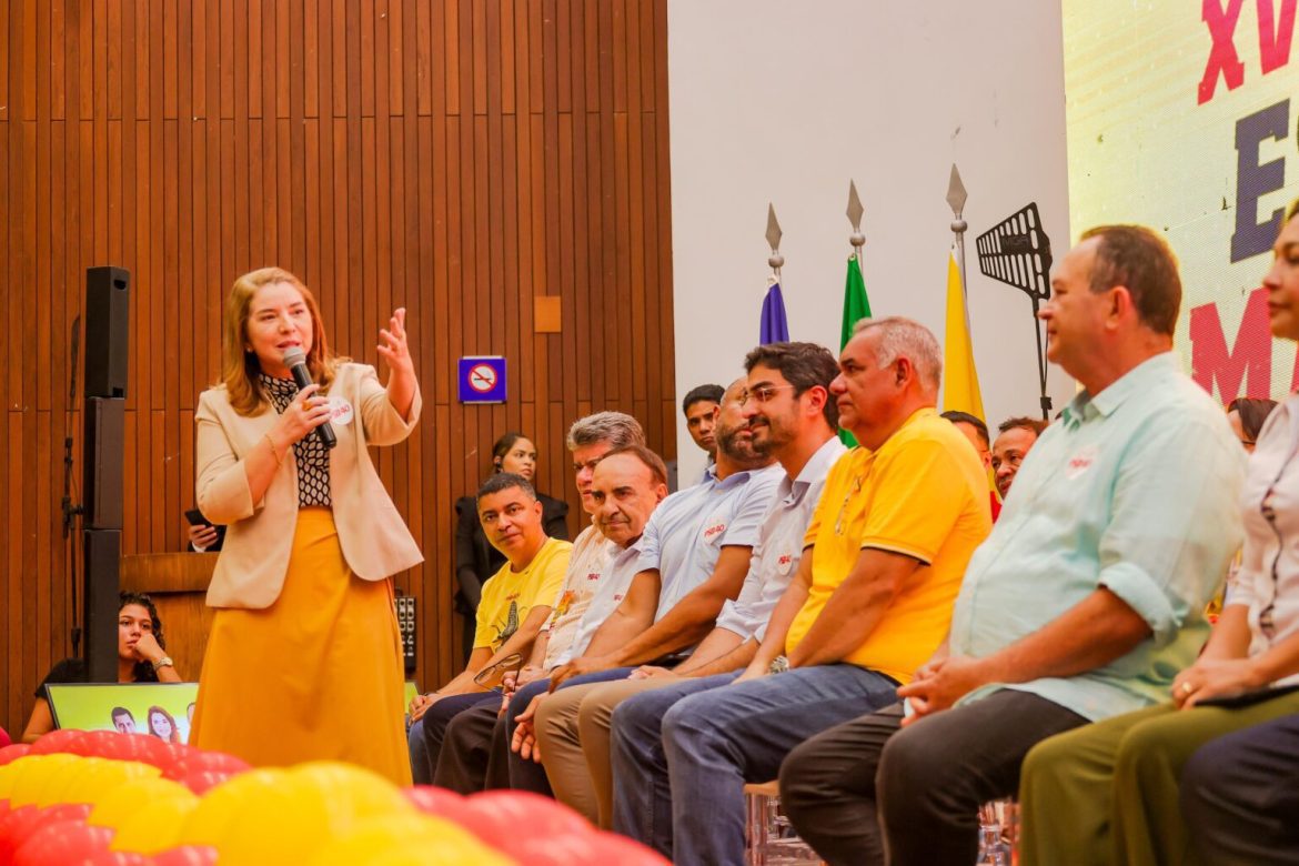 Iracema Vale reforça compromisso com a democracia no XVI Congresso Estadual do PSB no Maranhão