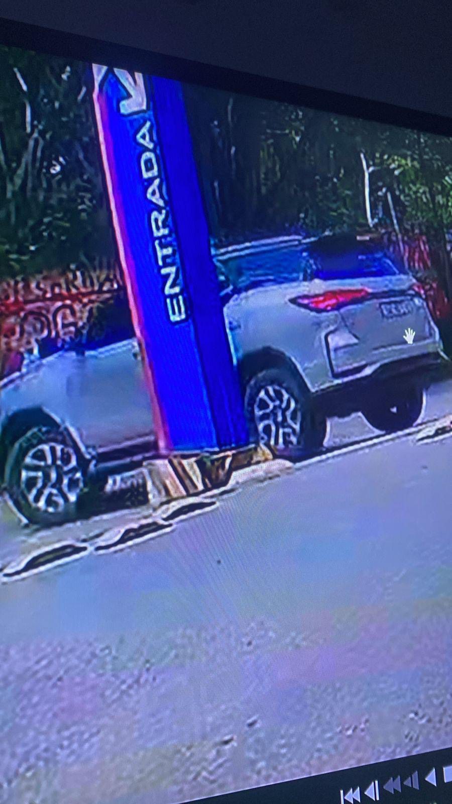 Assessor da presidência da Assembleia é flagrado entregando pacote em encontro secreto com Blogueiro que vazou os “Prints”