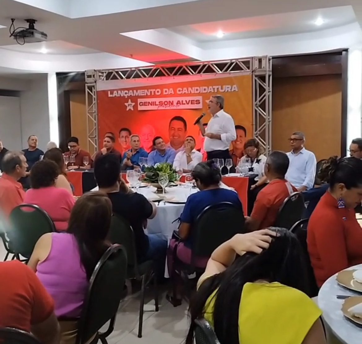 PT anuncia Felipe Camarão como candidato ao governo do Maranhão
