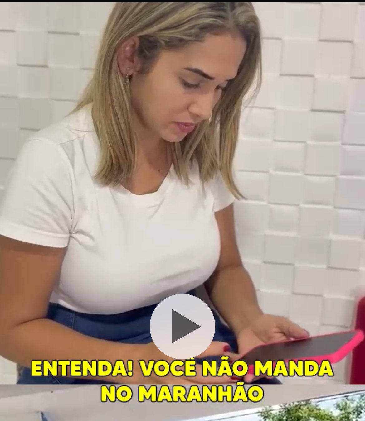 Comunicadora detalha momentos de perseguição e ameaças que sofreu de Landim