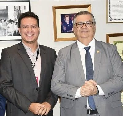 Consórcio da Calúnia: Comunicação financiada por aliados do governo mira Felipe Camarão e Flávio Dino