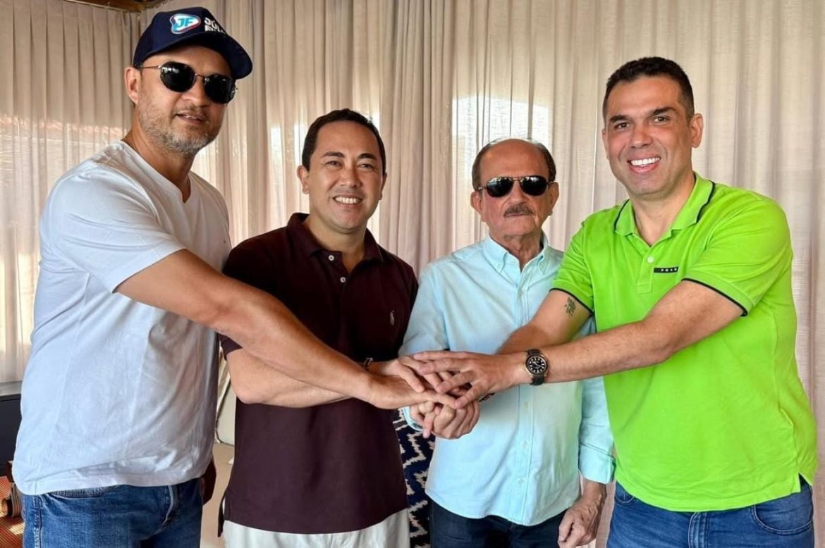 Articulação de gente grande: Júlio Filho se reúne com Fábio Macêdo, Dr. Julinho e André da Ralpnet, reforçando bloco político que cresce em todo o Maranhão