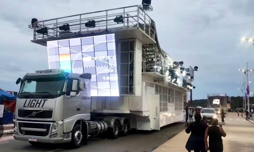 Escândalo milionário na Cultura: R$ 25 milhões para Instituto e mais de R$ 12 milhões só pelo aluguel de um trio elétrico no Carnaval da Litorânea