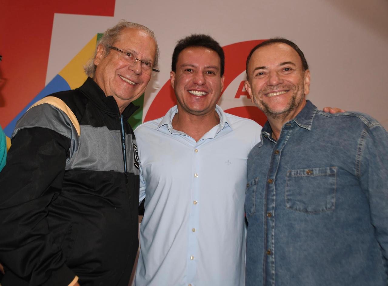 4ee70f6f-d95a-4a24-993e-37070c415b25