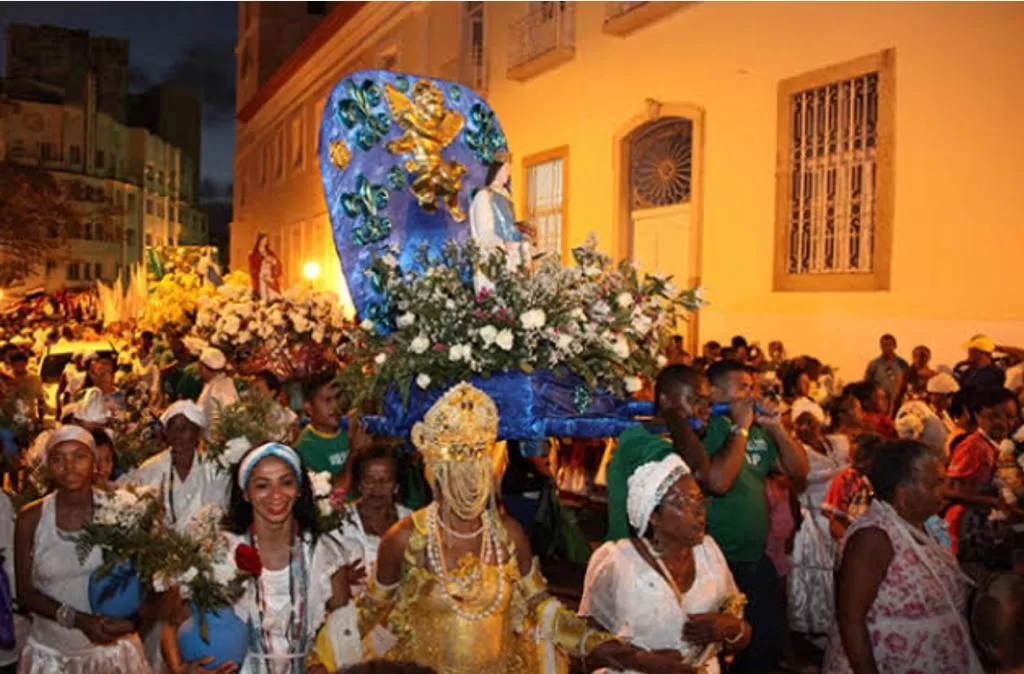 Adeptos da religião de matriz africana reunidos para celebrar D. Luís Rei de França e os 411 anos de São Luís
