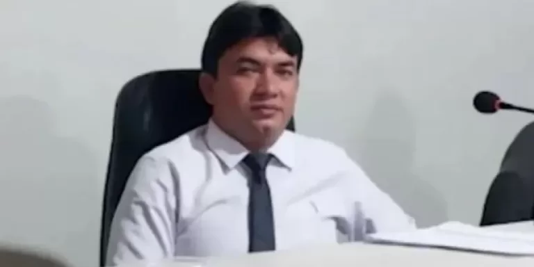 7XNnFZVkUgIrQqZnGXKwuLG1fHsAbZ0qf97q9vXF (1)