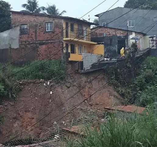 Determinação Judicial: Prefeitura de São Luís deve retirar moradores do Sacavém por risco de desastre