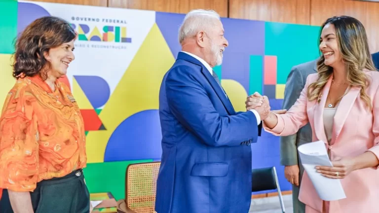 09a3f7ef-bbc1-4889-bb5f-fda76ba0f246