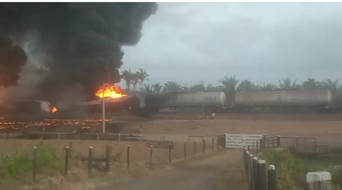 Vídeo: Trem de cargas da Vale pega Fogo no Maranhão