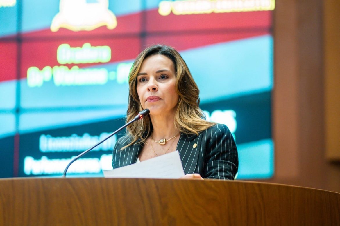 Procuradoria da Mulher da Assembleia celebra Dia da Mulher com amplo debate nesta quarta-feira (12)