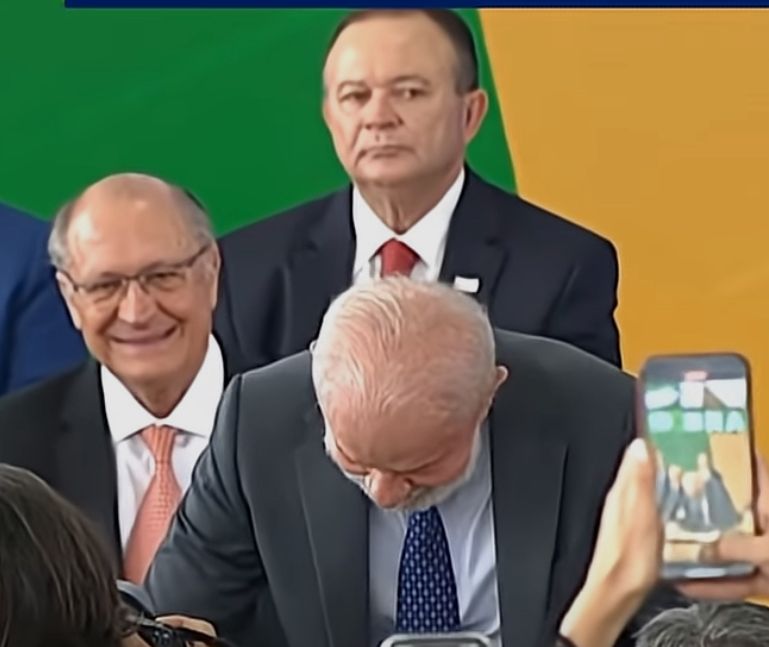 Brandão encurralado entre o Senado e a sucessão no Maranhão